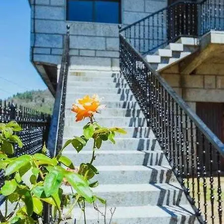 Holiday home Casa Ourense Guxinde