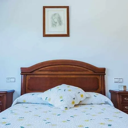 Casa Ourense Guxinde Hébergement de vacances *