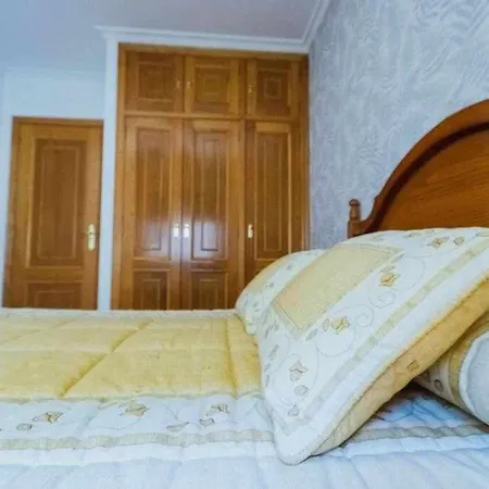 Hébergement de vacances Casa Ourense Guxinde *