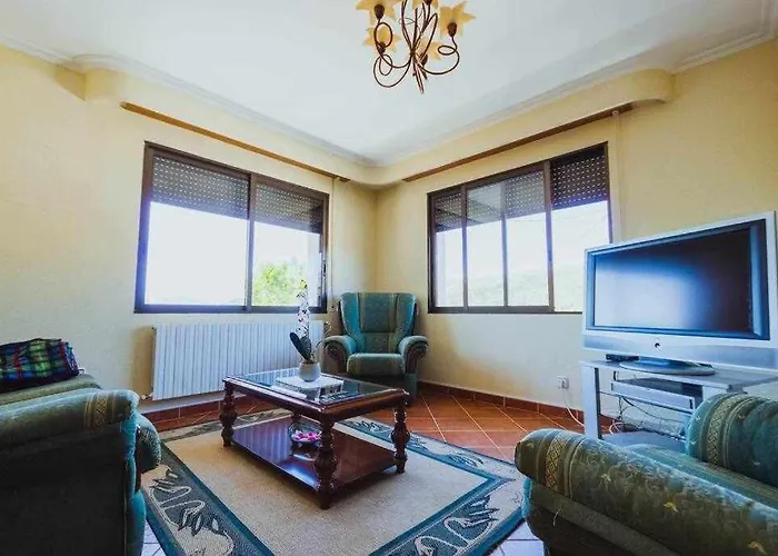 Ferienhaus Casa Ourense Guxinde